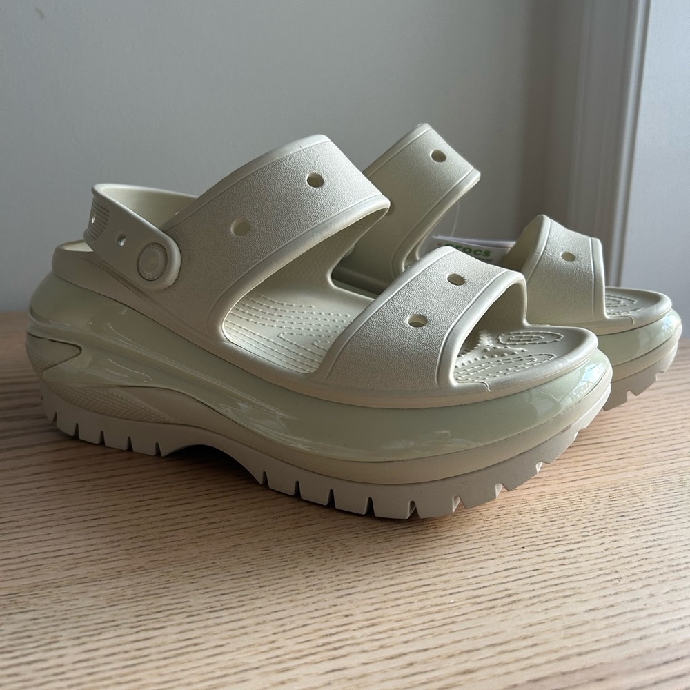 Crocs mega crush sandal
